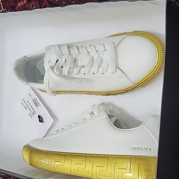 Versace shoes - Picture 2 of 7